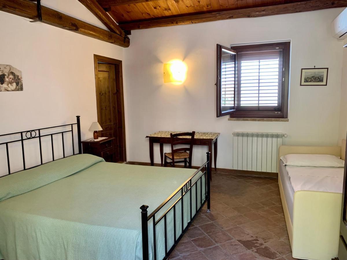 Agriturismo Sant'Agata Piana Degli Albanesi Kültér fotó