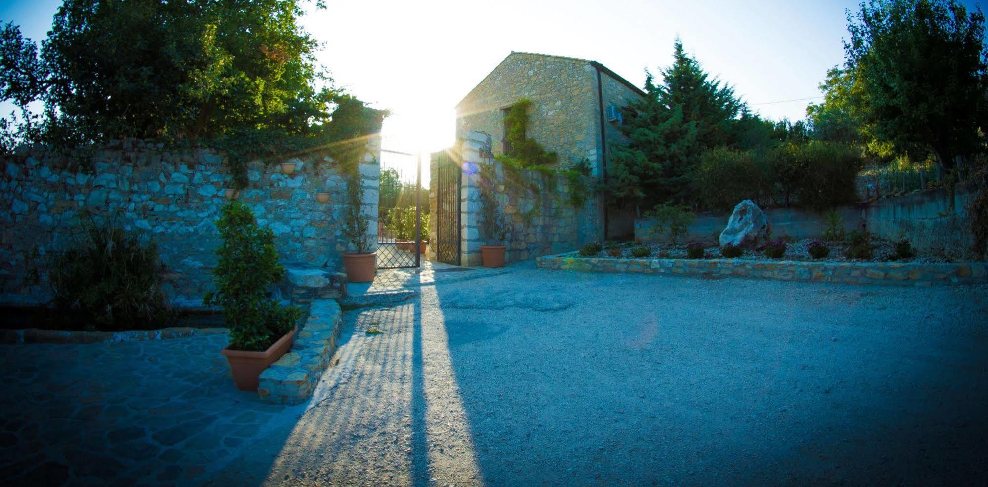Agriturismo Sant'Agata Piana Degli Albanesi Kültér fotó