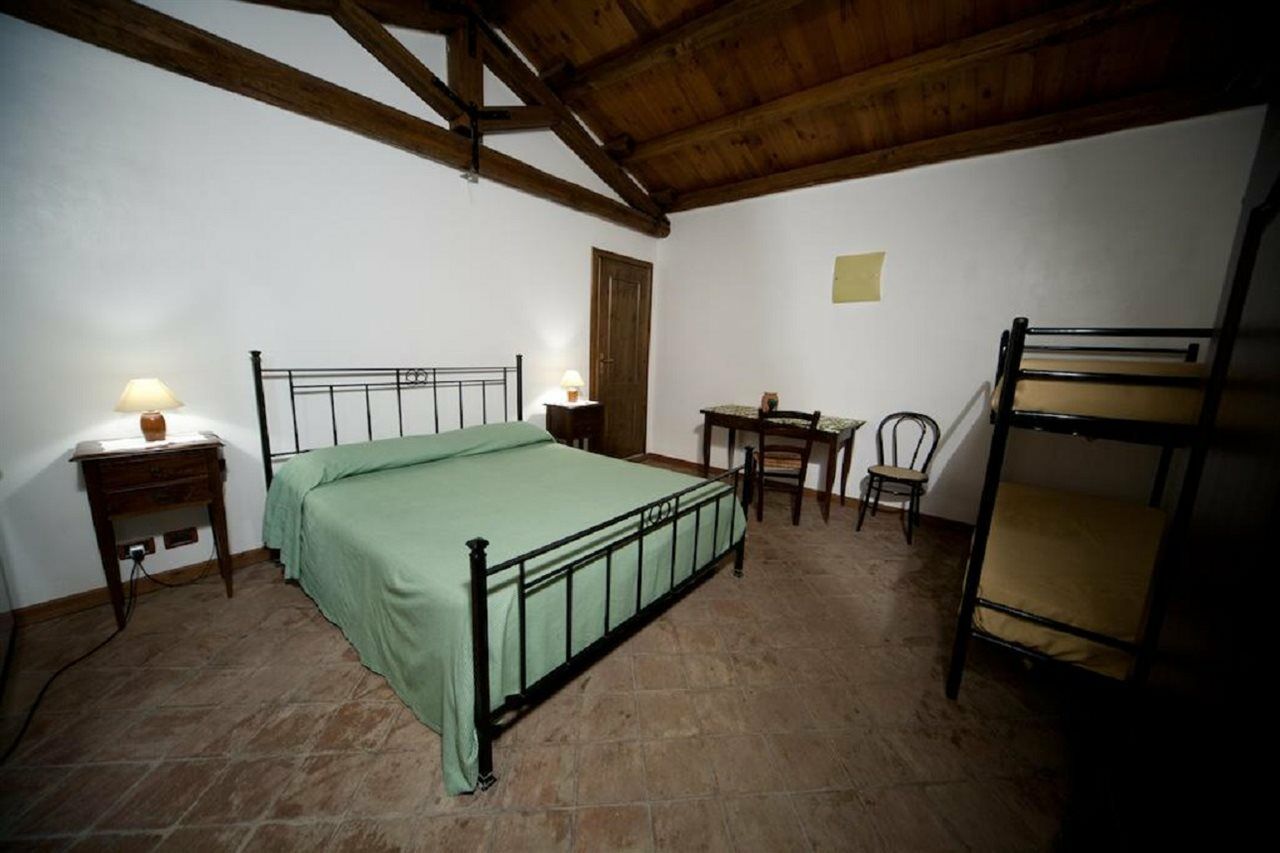 Agriturismo Sant'Agata Piana Degli Albanesi Kültér fotó